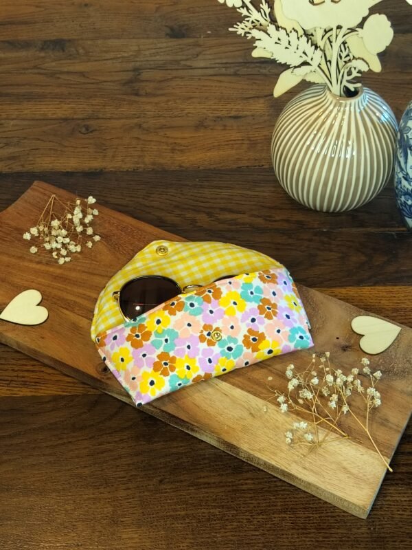 Etui à lunettes